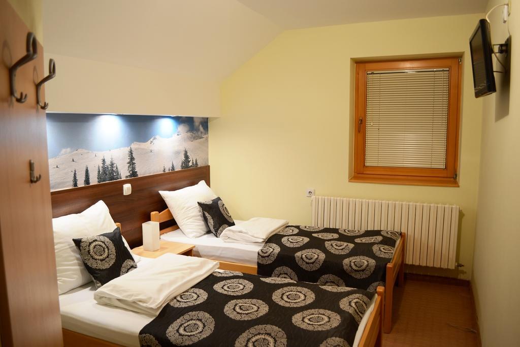 Guesthouse Lucic Núi Núi Jahorina Phòng bức ảnh