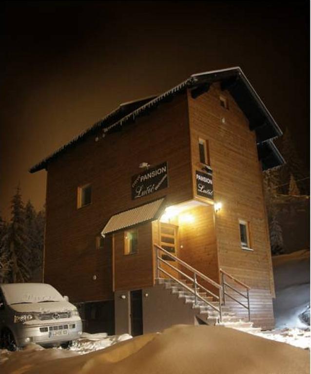 Guesthouse Lucic Núi Núi Jahorina Ngoại thất bức ảnh